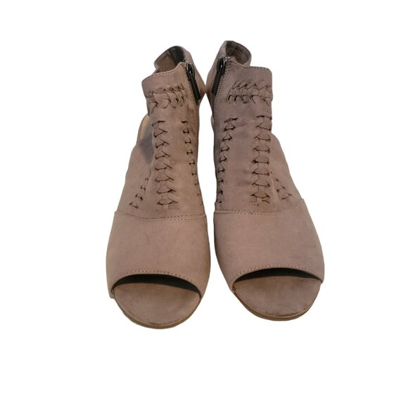 Vintage 7 Eight Peep  Wendi Toe Taupe Booties - Picture 5 of 13